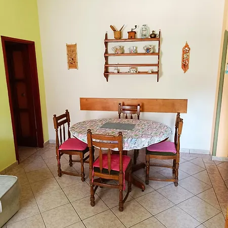 Casetta Olivetta Сasa de vacaciones Šišan